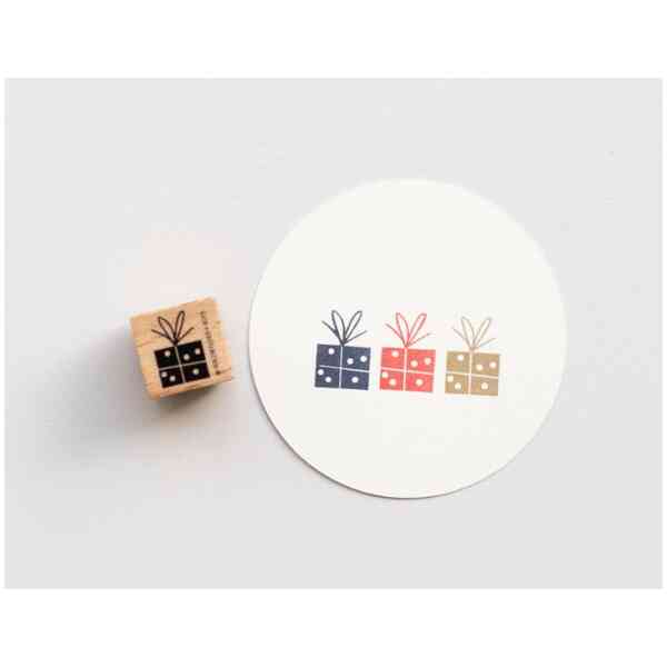 Stamp : Small present with bow Artikel: B073