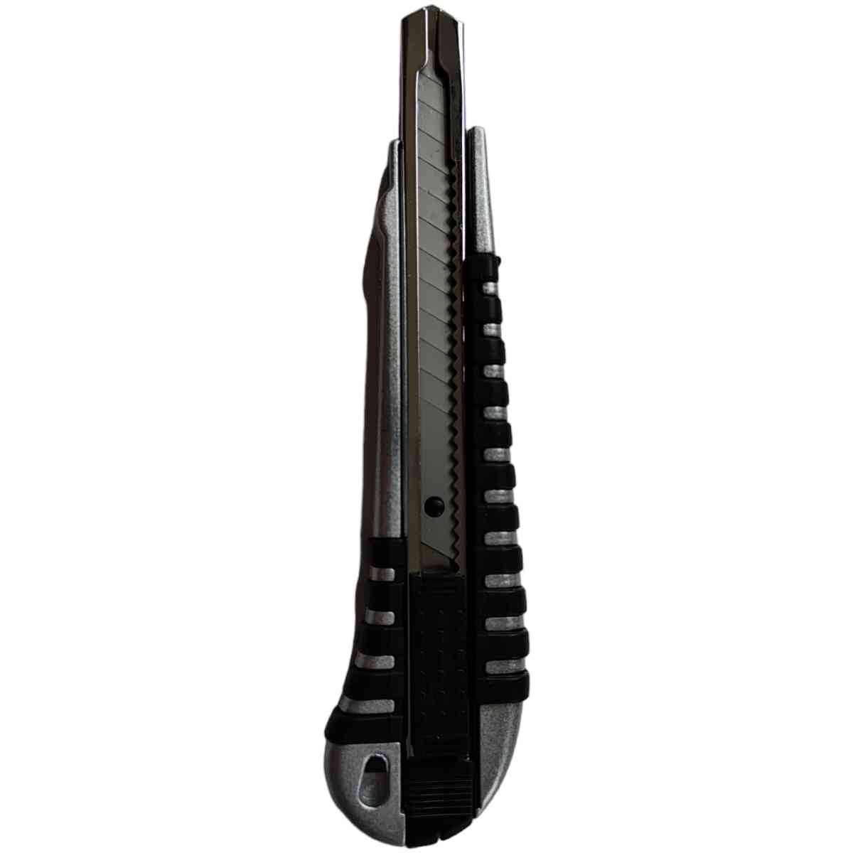 Metal knife 9mm