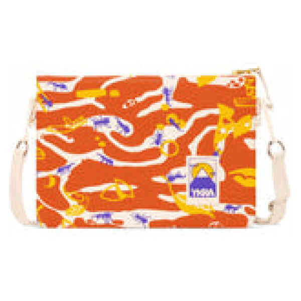 Side pouch