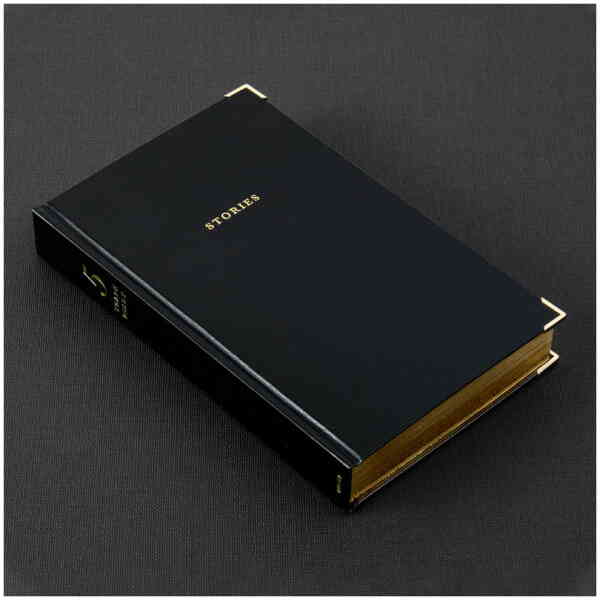 Daily Diary 5 Years Black