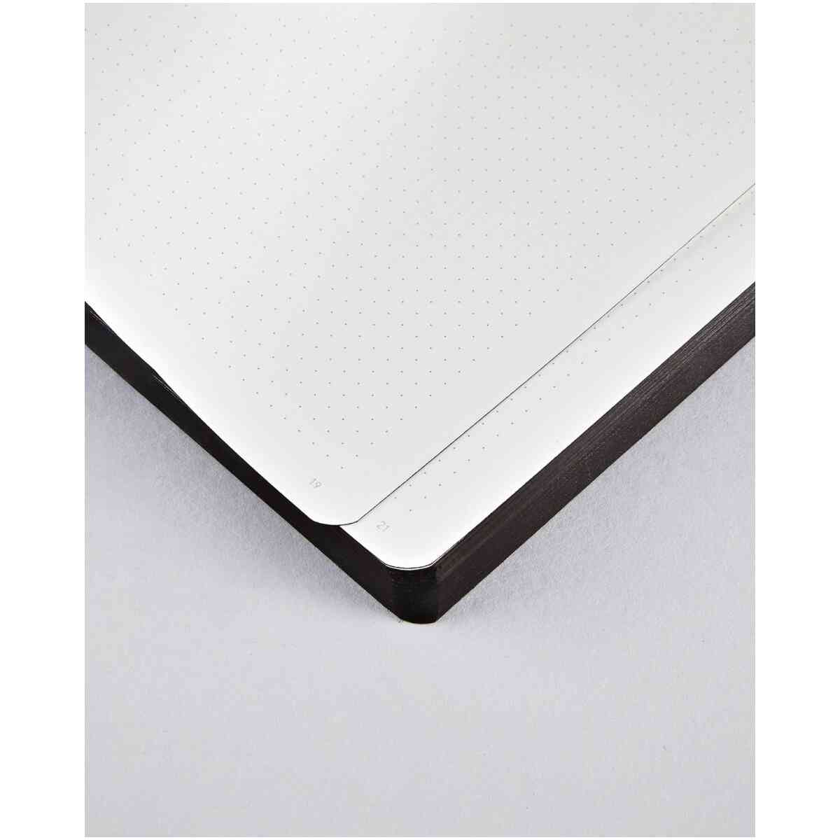 Notebook Voyager M