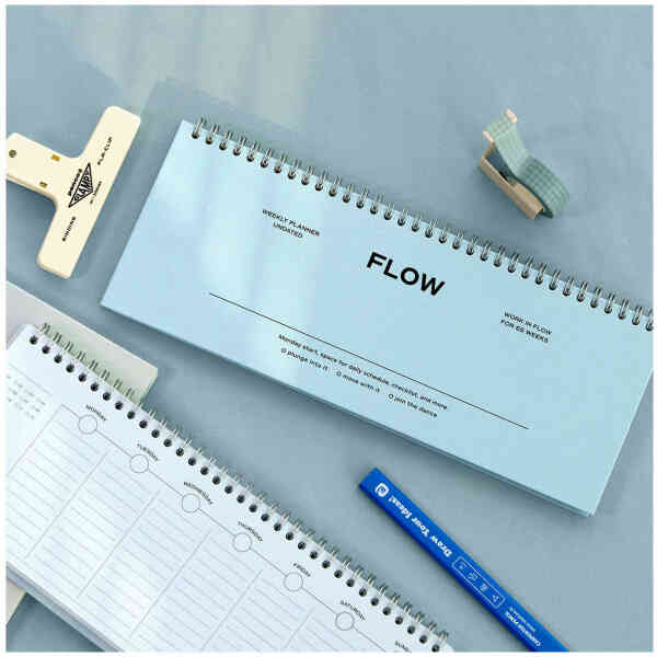Flow Weekly Planner (undated / 12 mth) 02 Soft Blue
