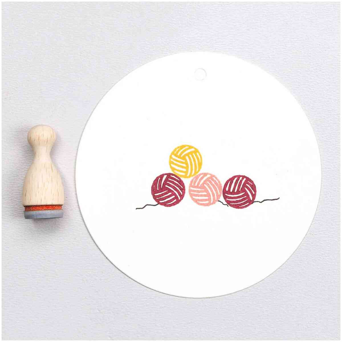 Stamp : Ball of wool Artikel: F069