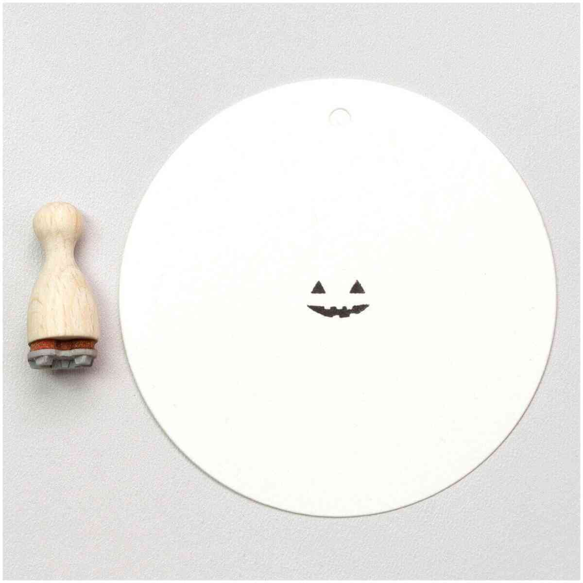 Stamp : Grin Artikel: F109