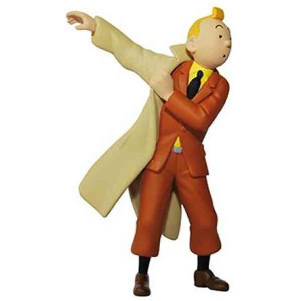 Tintin tar på sig trenchcoat - Plastfigur - 8,5 cm