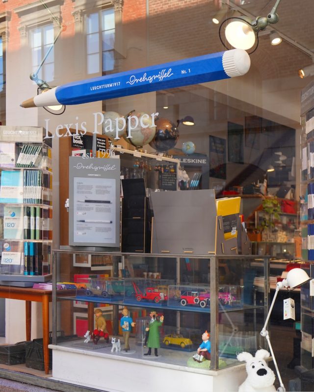 I helgen har vi öppet lördag 10-16 och söndag & måndag 12-16.  Vi önskar er alla en Glad Påsk! 🐣

#lexispapper #lundcity #pappershandel #stationeryaddict