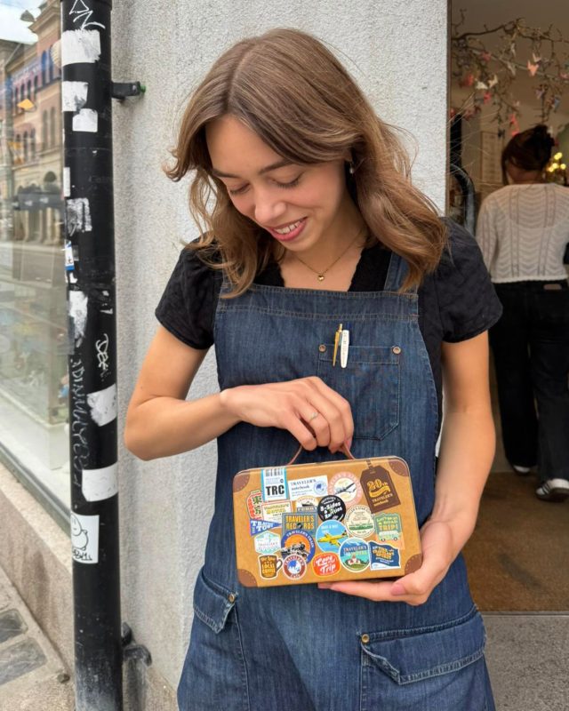 Igår kom slutligen TRAVELER’S notebook 20th Anniversary Customization Set - hett efterlängtad och lite försenad. ⭐️ Alla är sålda genom förköp och om du tillhör dem som beställt, så är ditt paket nu på väg. 

Det finns gott hopp om att vi får in fler Customization Set lite senare i sommar - håll utkik!
 
 
”The set includes 11 types of stickers featuring designs of TRAVELER’S HOTEL and TRAVELER’S AIRLINES, a brass charm and brass clip commemorating the 20th anniversary, stamps to expand the ways you can use your notebook, and a history guide summarizing the 20-year history of TRAVELER’S notebook. All of these items are housed in a tin designed to resemble a trunk.

Every TRAVELER’S notebook that is cherished and used with care radiates a glow like a treasure. When travelers from all over the world show each other their notebooks, conversations flow easily even among those meeting for the first time on their journeys, allowing them to understand one another beyond gender, age, and nationality.
It has been 20 years since the TRAVELER’S notebook was born. We hope that TRAVELER’S notebook will continue to be such a presence for years to come”.
 

@miscstore.ams @misc.distribution @travelers_company #travelerscompanypartnershop #travelersnotebooks #lexispapper #lundcity